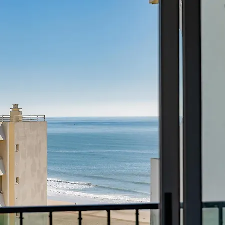 Ocean Beachfront By Real Life Concierge * Portimão