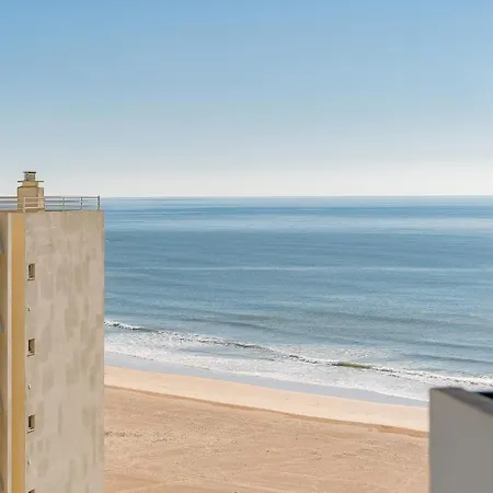Apartamento Ocean Beachfront By Real Life Concierge *